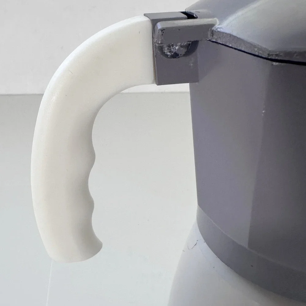 Egon Pantone Moka Pot Espresso Maker Stovetop Purple White Aluminum 6-Cup Coffee